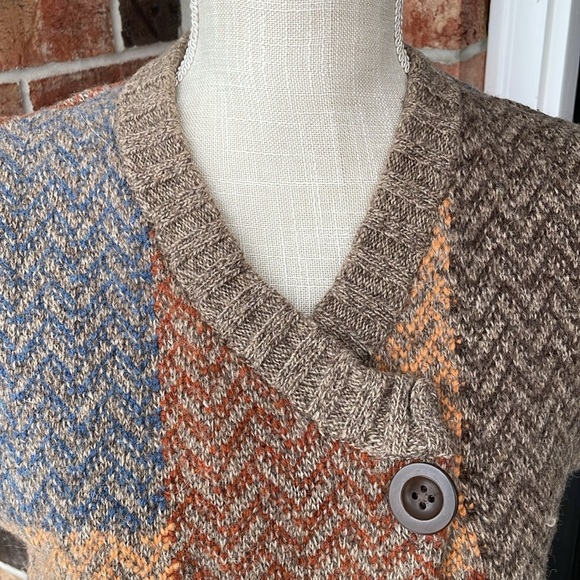 Woolrich Lambs Wool Sweater Vest - Picture 2 of 9